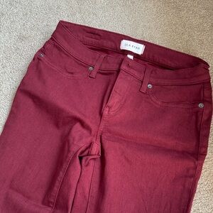 LILA RYAN Women's Deep Red Ankle Jeans